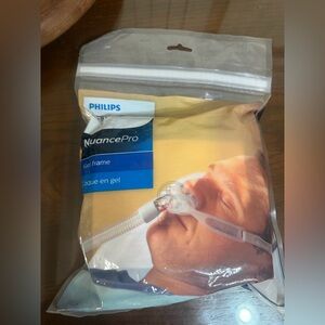 Philips respironics Nuance Pro Gel Frame new
